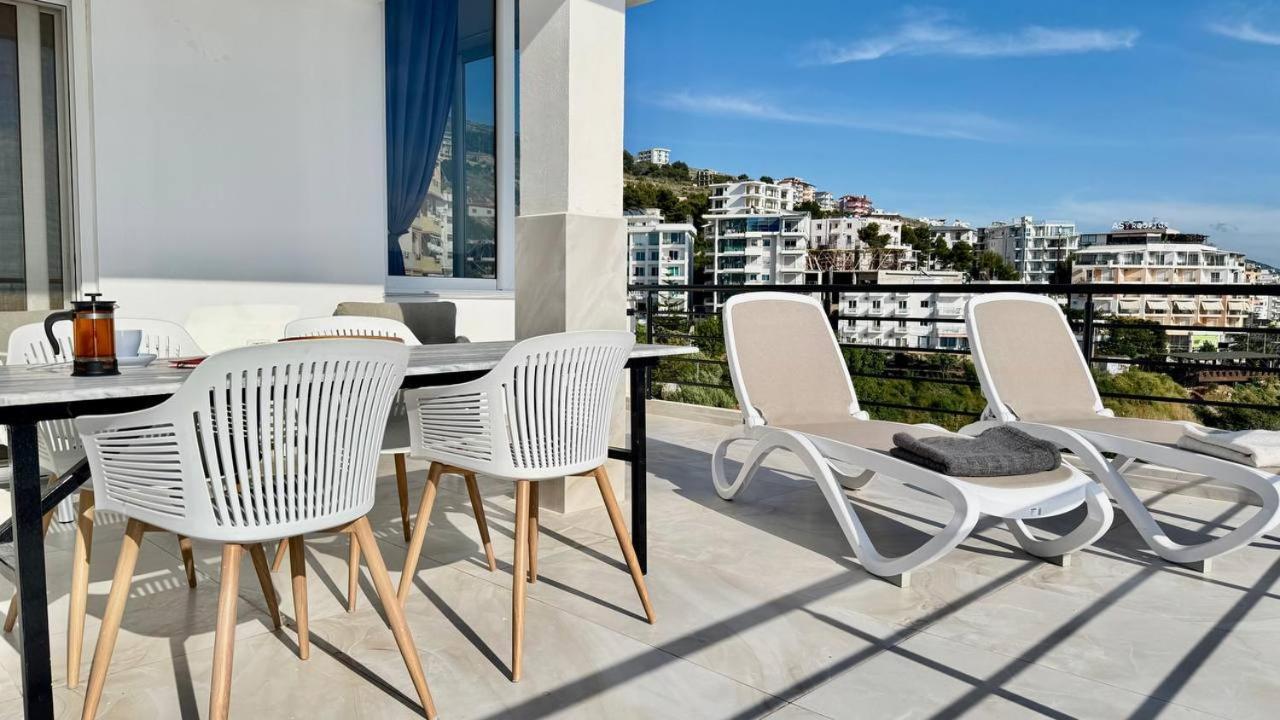 Апартаменты Viola Sea View Penthouse Саранда Экстерьер фото