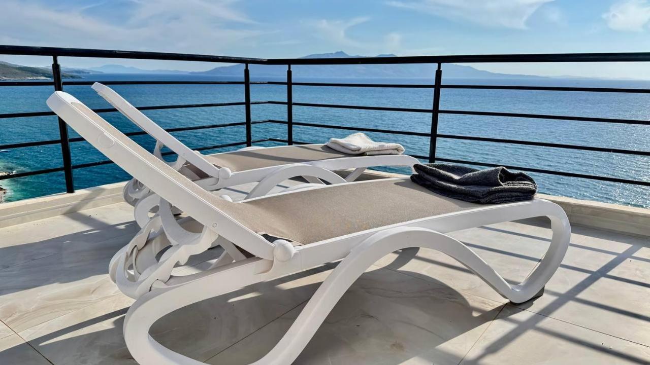 Апартаменты Viola Sea View Penthouse Саранда Экстерьер фото